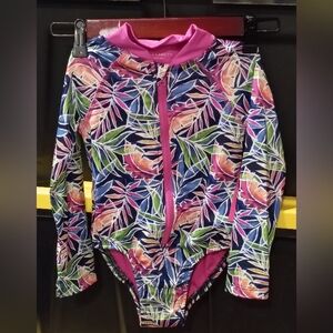 Sz. 5 Vince Camuto Vibrant Tropical Long Sleeve One-Piece Toddler Swimsuit